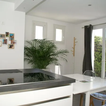 Roofed In Provence With Fantastic Pool And Terrace * Mandelieu