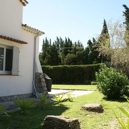 Villa Roofed In Provence With Fantastic Pool And Terrace *